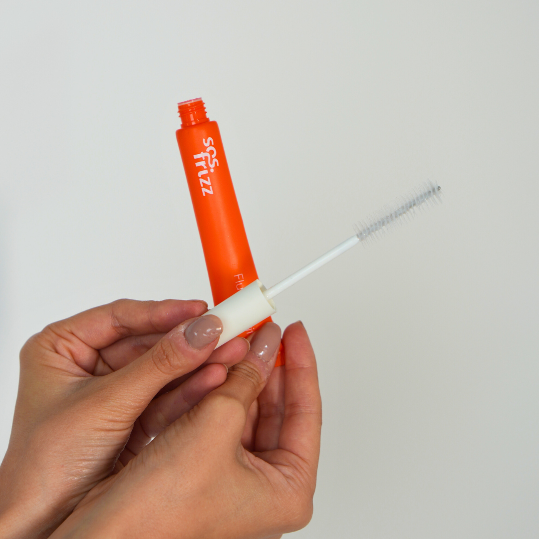 Conheça o Fluido Antifrizz da SOS FRIZZ