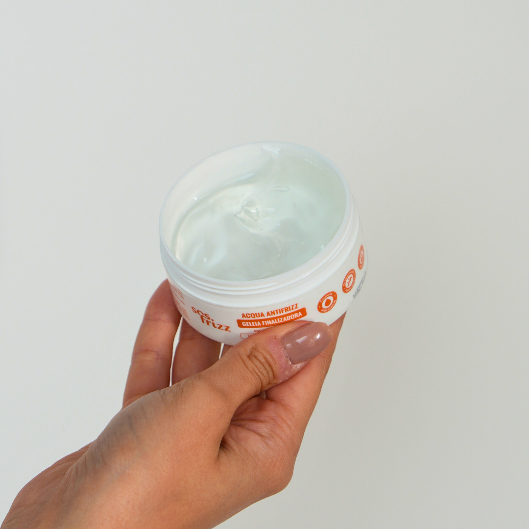 Conheça a Geleia Finalizadora Acqua Antifrizz da SOS FRIZZ