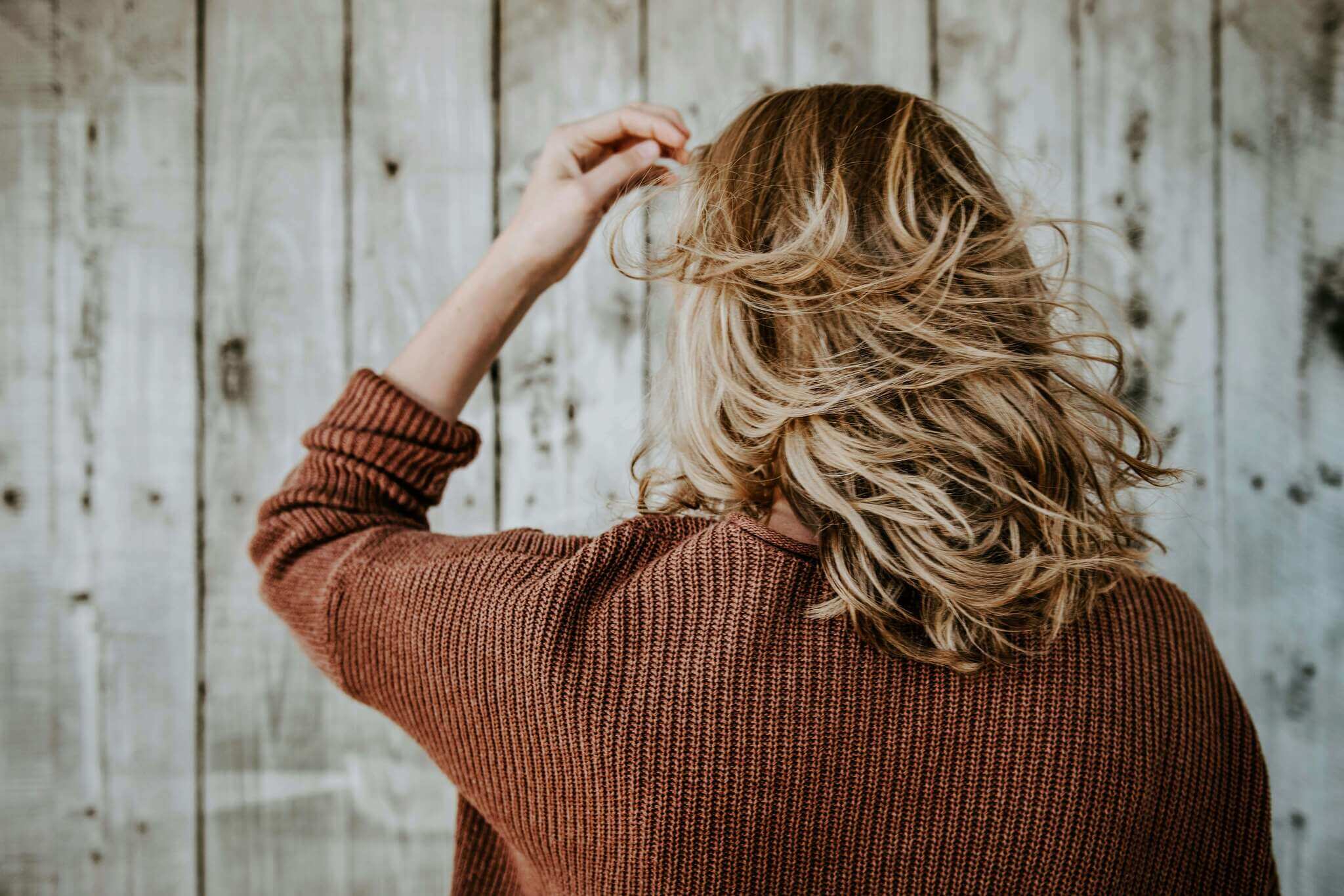 Guia Prático de Luzes no Cabelo - Dicas e Tendências - Sos Frizz