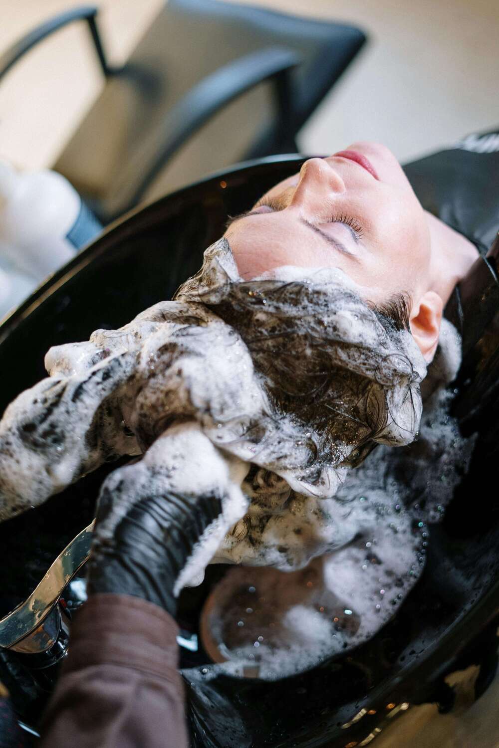 Selagem Capilar: O Que É, Benefícios, Alisamento e Cronograma para Cabelos - Sos Frizz